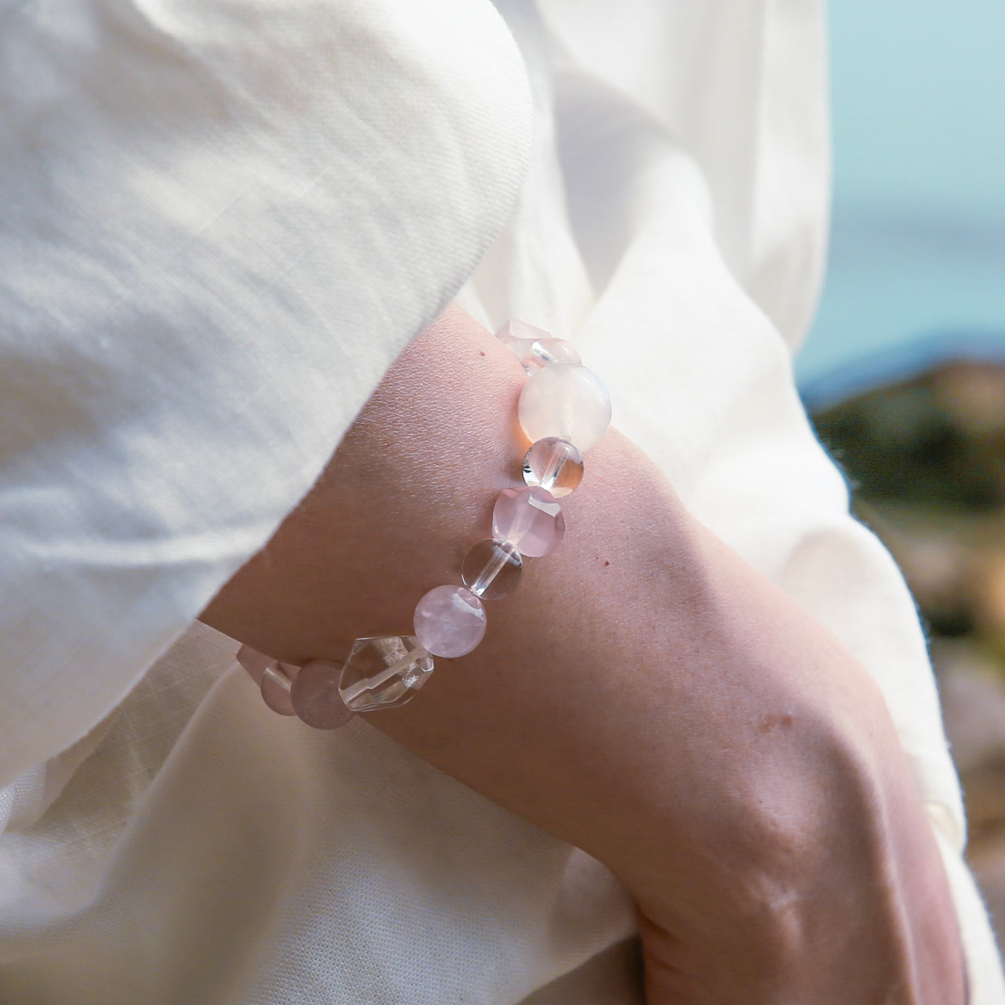 [AA-260006] Nurturing Mother's Energy Clear Quartz & Rose Quartz & Moonstone Love & Relationships