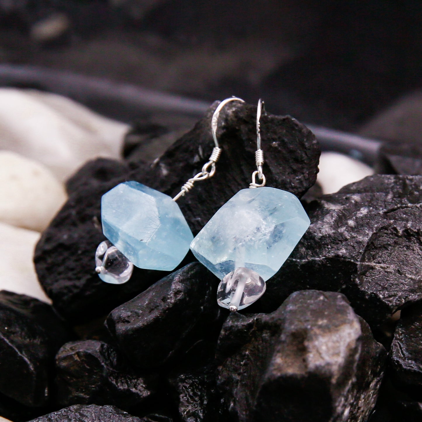 [AC-260048] The Sea Foam: Dual Currents  Aquamarine & Clear Quartz